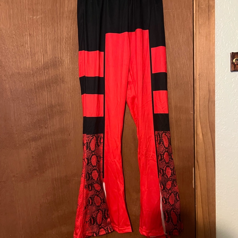 Rise of the Red Costume